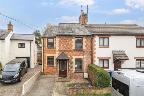 25 High Street, Silverstone (e) cr.jpg