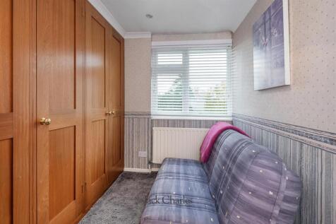 36 Framley Rd, TN10 4HS 011.jpg