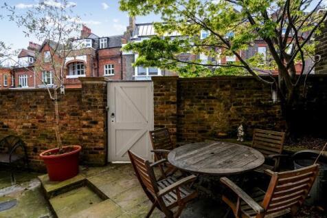 Private Patio Garden