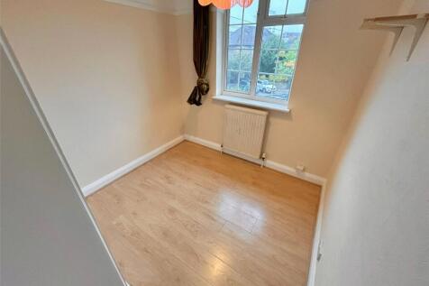 Ethelbert Close, Bromley, BR1 photo 3