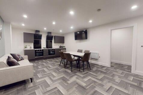 graduation-house-ng9-4hl-1055631