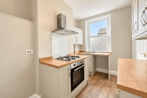 17 Bremner Street, Otley, LS21 1JD photo 3