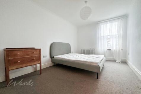 Ath Moiz FF bed 1...