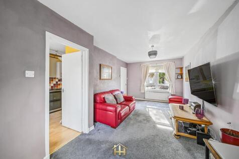 44 BALUNIE DRIVE DUNDEE DD4 8PT 220926 EDIT (11 of