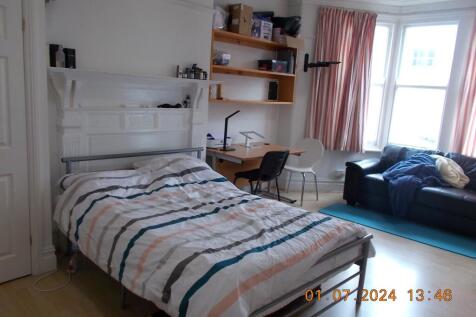College Road, Clifton, Bristol, BS8 photo 2