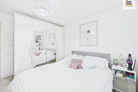 CAM04261G0-PR0107...