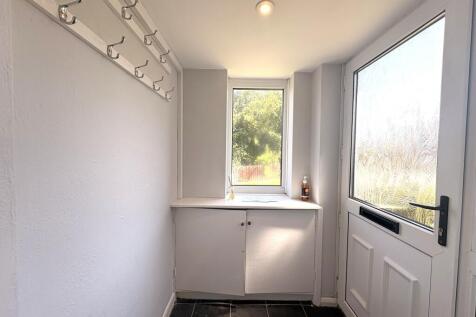 Brigham Court, Caerphilly,  photo 5