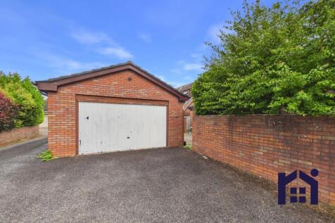 Double garage