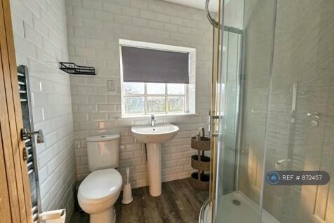 Lilac Road, Bedworth, CV12 photo 5