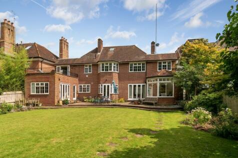 14 Roedean Cresce...