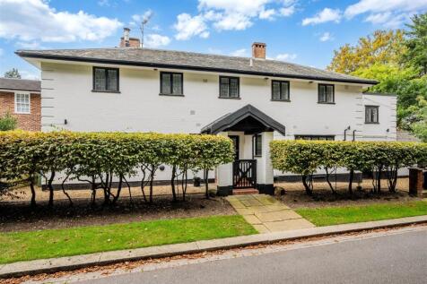 COLLEGE AVENUE (7).jpg