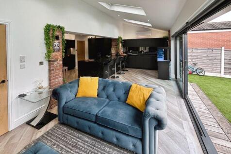 Open plan kitchen living area