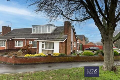 47 Pennine Way Kettering-13.jpg