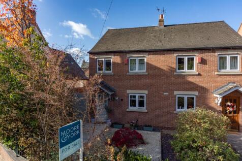 FRONTAGE &amp; DRIVEWAY