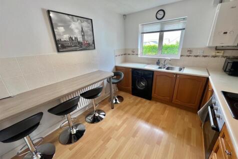 Bramleys Estate Agents - Badget Hill - Rastrick (1