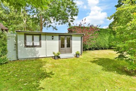 Workshop/Outbuildings