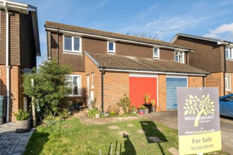 Andover, SP10 - property photo