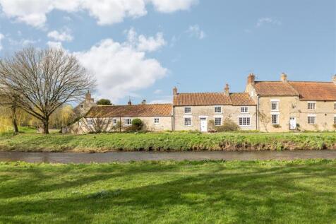Bridge Farm External-2.jpg