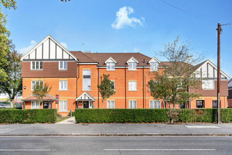 Maple House Exter...