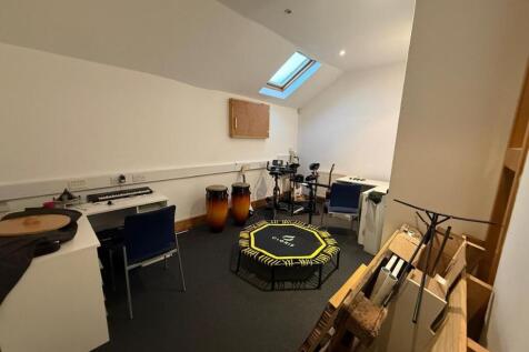 Rear room.jpeg