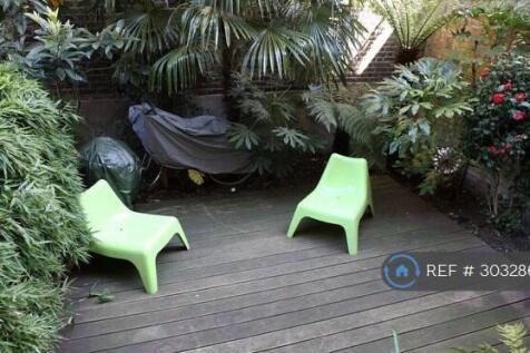 Private Garden Oasis