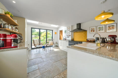 1304043-29-684052...