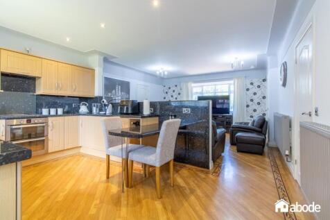 6 Chellow Dene 7.jpg