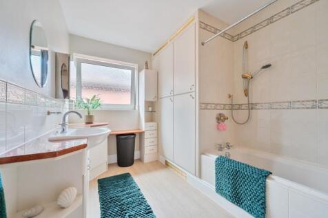 1335252-11-689fb3529aa40