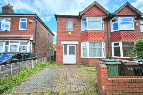 Stockport, SK4 - property photo