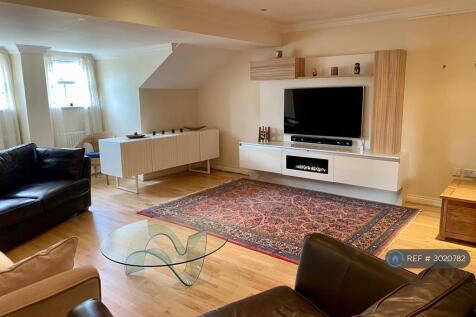 Living Room (View 1)