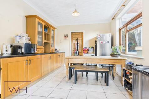 CAM03785G0-PR0217-ST