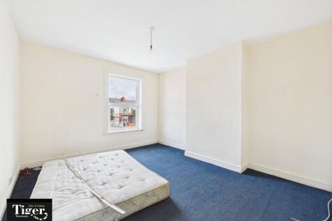 CAM03440G0-PR0390...