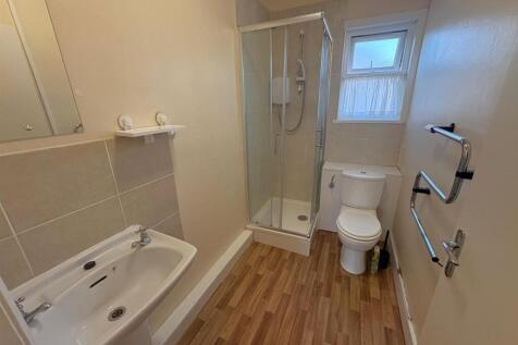 Bathroom.jpeg