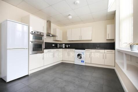 _eeLk6iWN8svIAuQhxL8UXk1Rxk.jpg