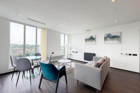 Open planned kitchen and living area