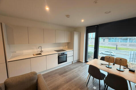 Marlstone Ave, Salford, Greater Manchester, M3 photo 3