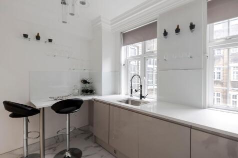 Princes Court, Brompton Road, Knightsbridge SW3 photo 4