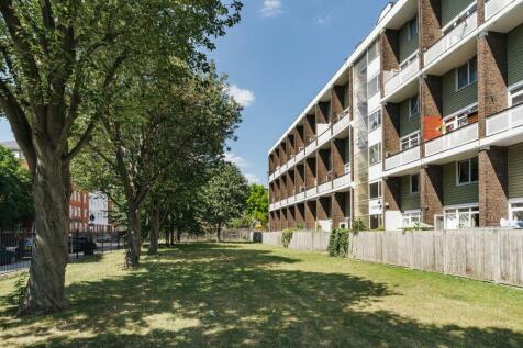 Lysander House E2