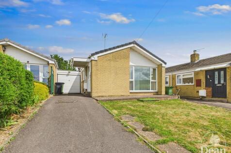 Lydney, GL15 - property photo