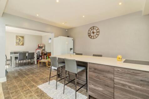 pbox-IMG.jpg