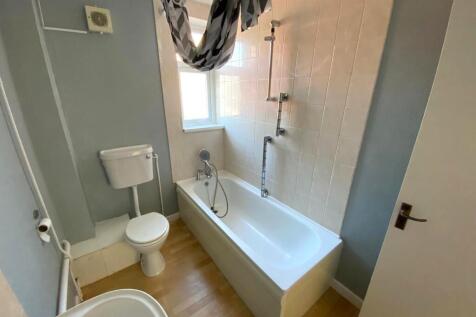 Grove Court, West Town Park, Brislington, Bristol, Bristol City photo 3