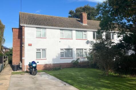 Southampton, SO45 - property photo