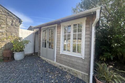 Garden, View &amp; Summer House