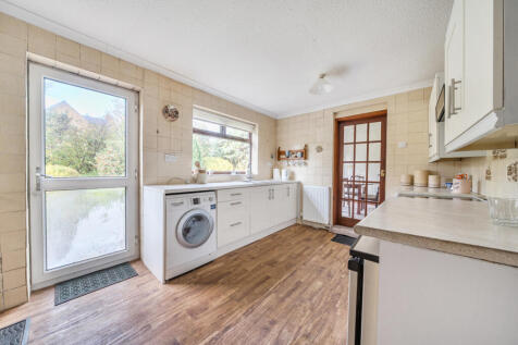 1380630-23-6911e8...