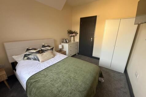 room 4.jpeg