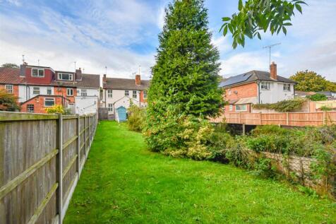 52 Henwood Road-5.jpg