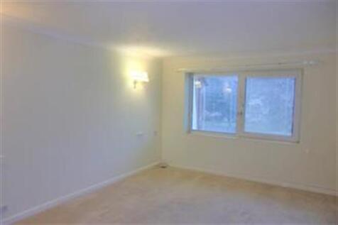 Swn-Y-Mor, Conway Road, Colwyn Bay, LL29 photo 4