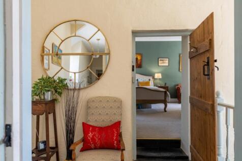 Plaisted-House-33_3905-64f8-fa8b-80b0-37af-d600-74