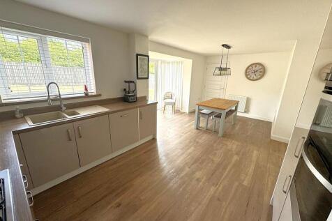 thumbnail_image4 (1).jpg