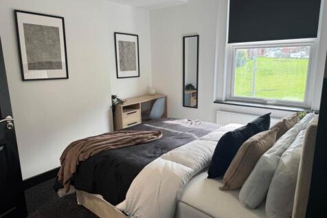 WhatsApp Image 2025-